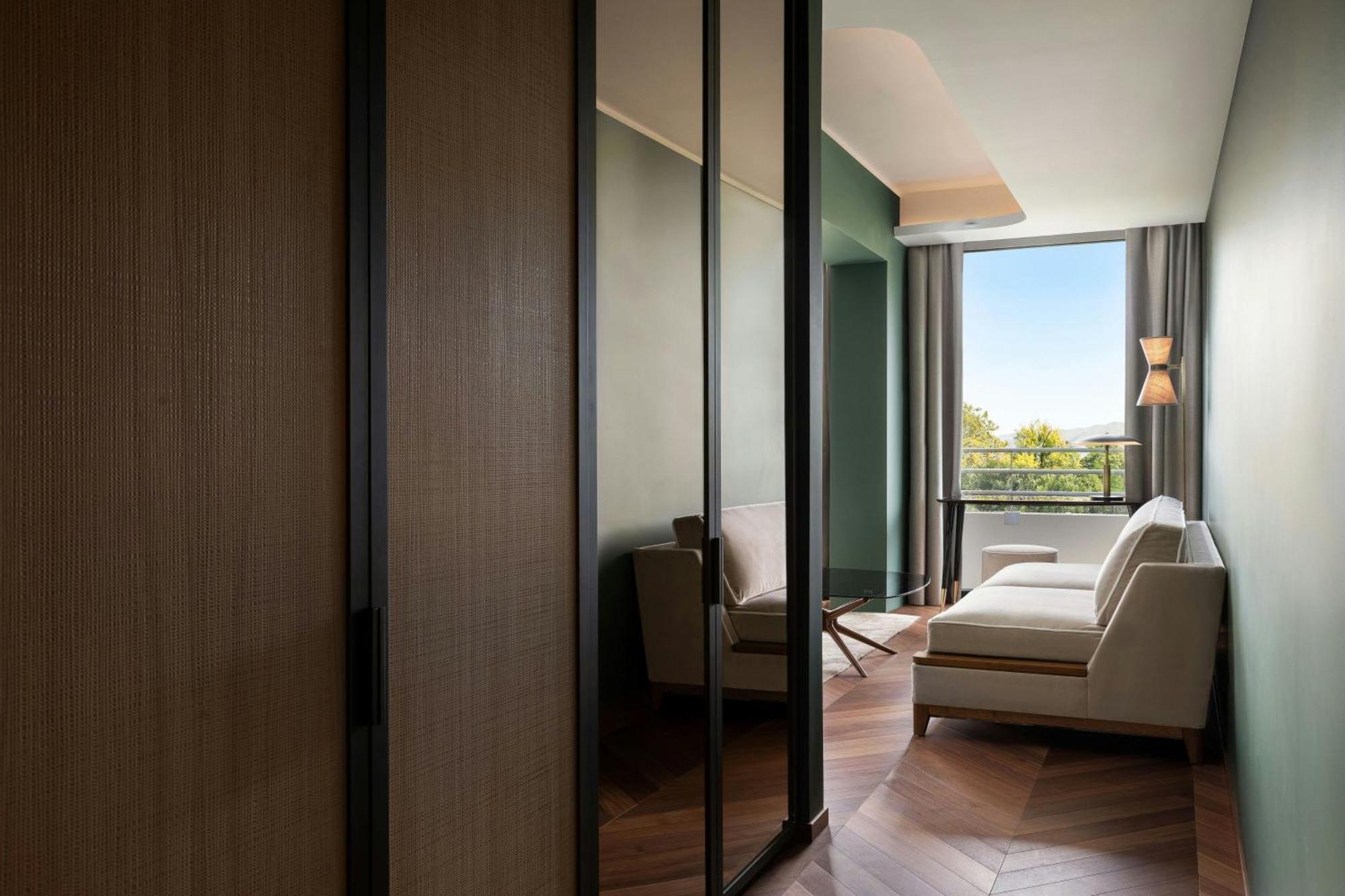 Sheraton Hotel 4*